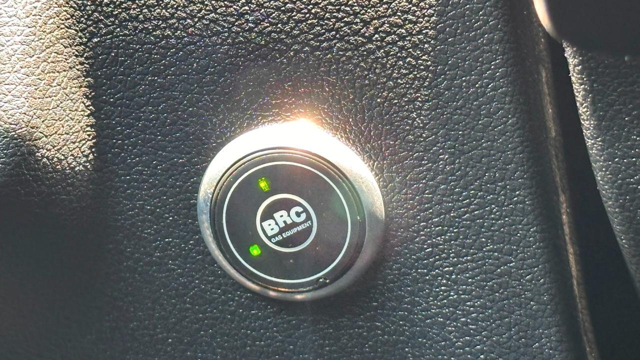 Hyundai i20 1.2 MPI GPL Connectline 2022 PERFETTA NEOP leggi testo