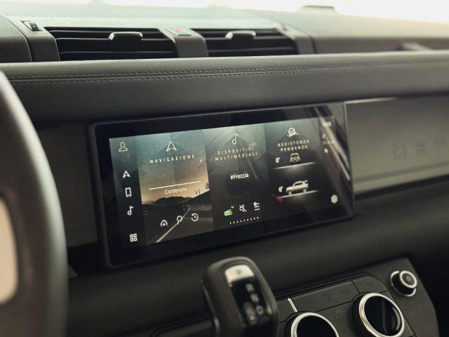 LAND ROVER Defender 110 3.0D I6 250 CV AWD X-DYNAMIC SE *GANCIO*UNIP