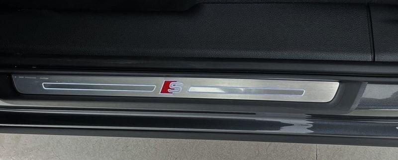 Audi Q3 40 TDI quattro S tronic S line edition