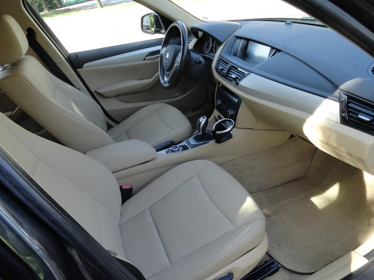 Bmw X1 sDrive18d X Line