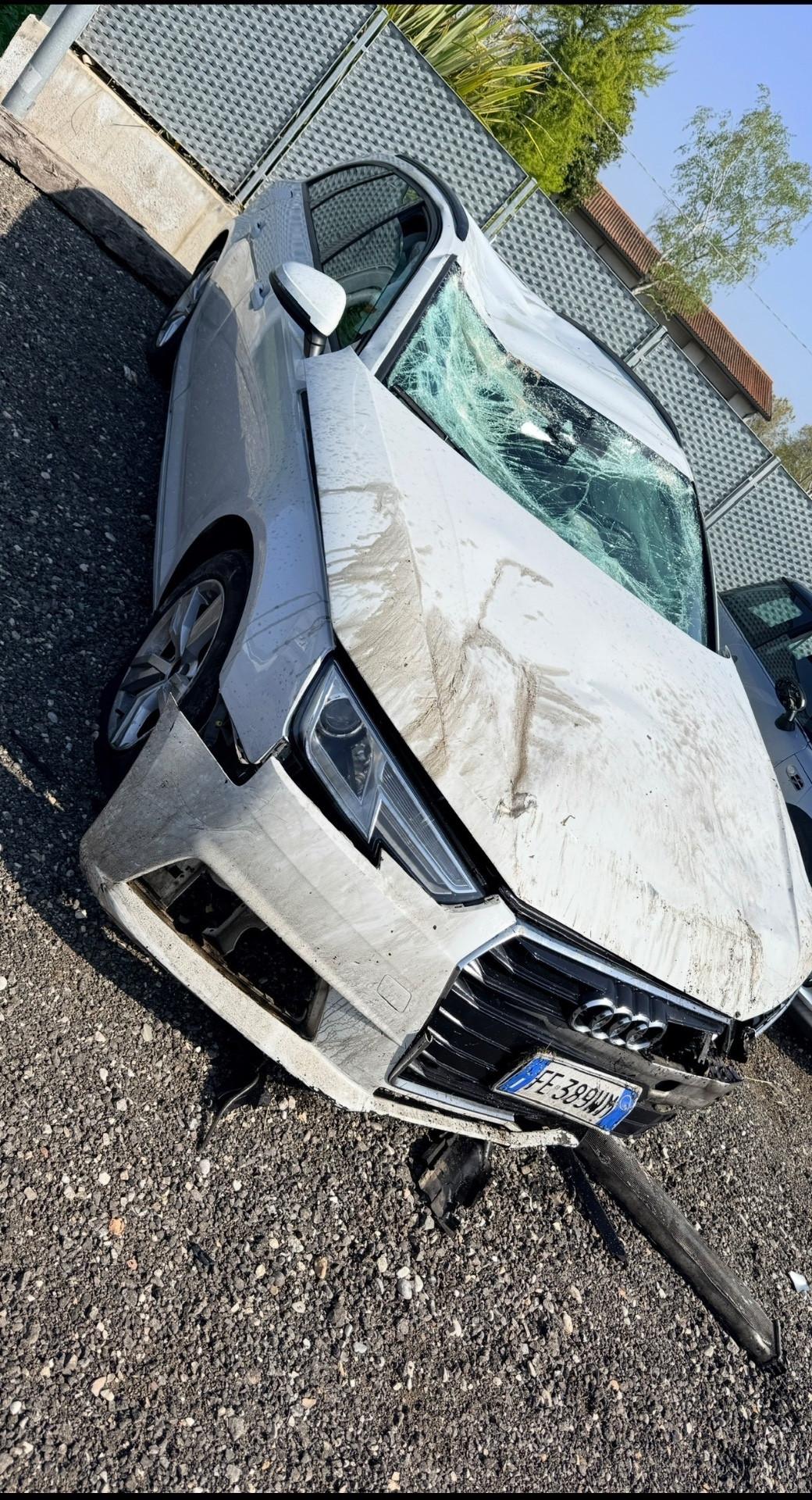 Audi A4 2.0 TDI 150 CV ultra S tronic Business Sport