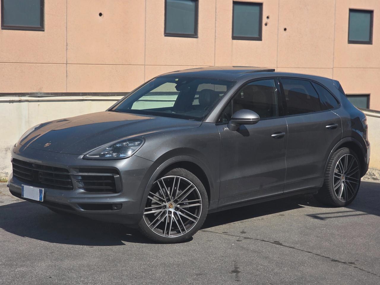 Porsche Cayenne 3.0 V6