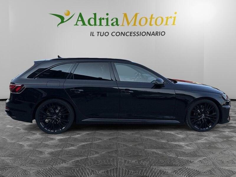 Audi A4 RS 4 Avant