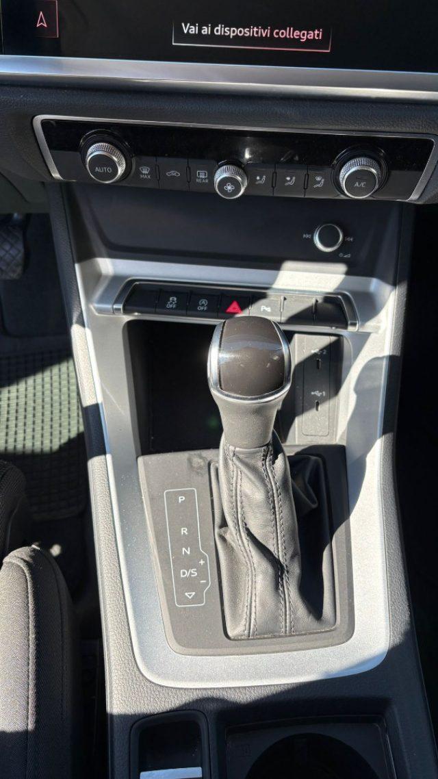AUDI Q3 35 TDI S tronic Business *** IVA ESPOSTA ***