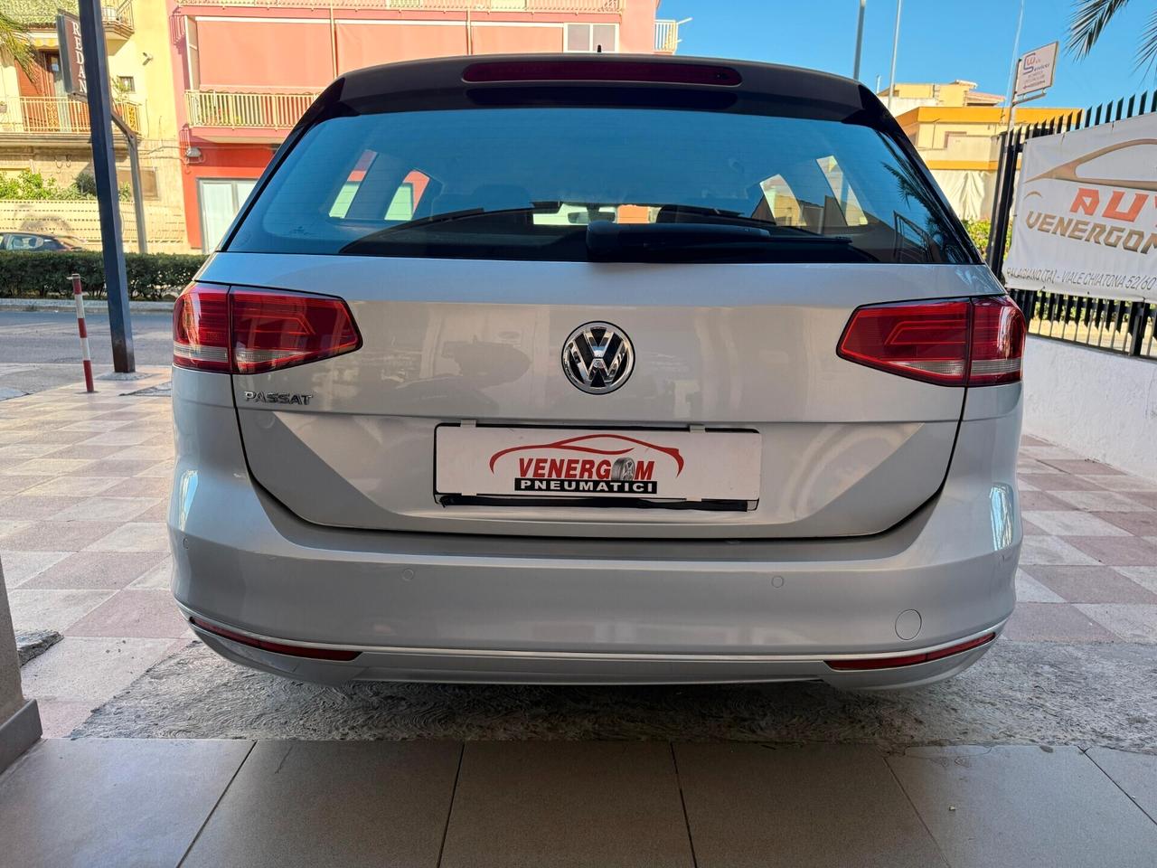 Volkswagen Passat 2.0 150cv TDI Business