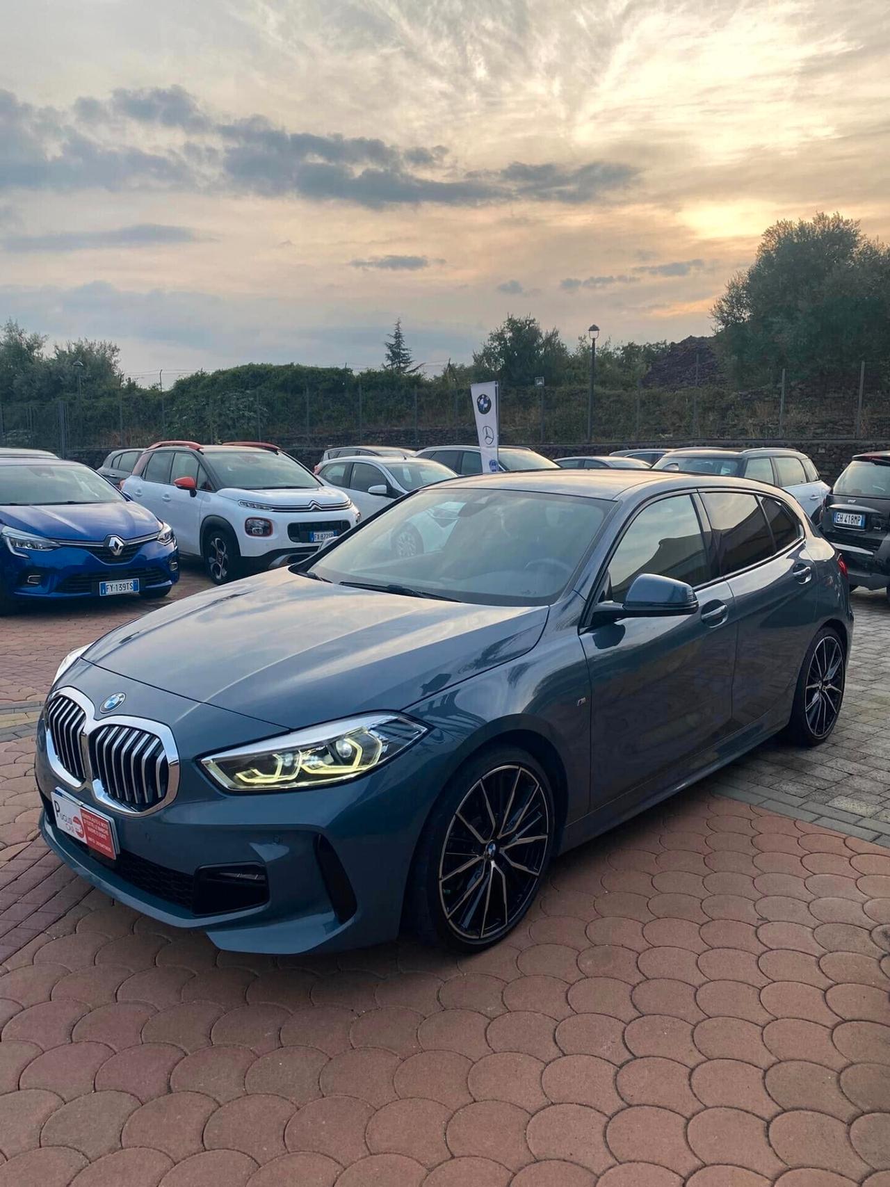 Bmw 118d 5p. Msport automatica 2020