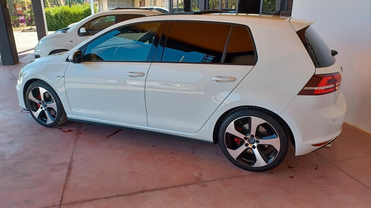 Volkswagen Golf Business GTD 2.0 TDI 5p. 4 Free BlueMotion Tech.