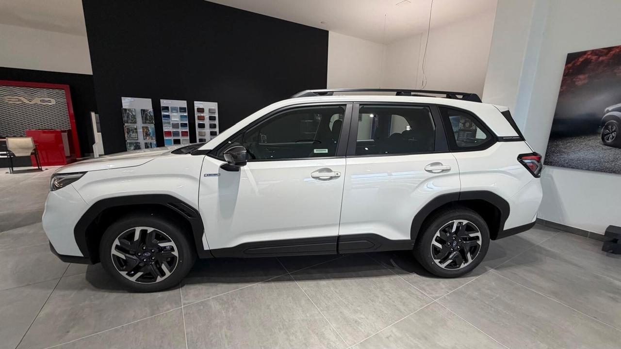 Subaru Forester 2.0 e-Boxer MHEV CVT Lineartronic Free