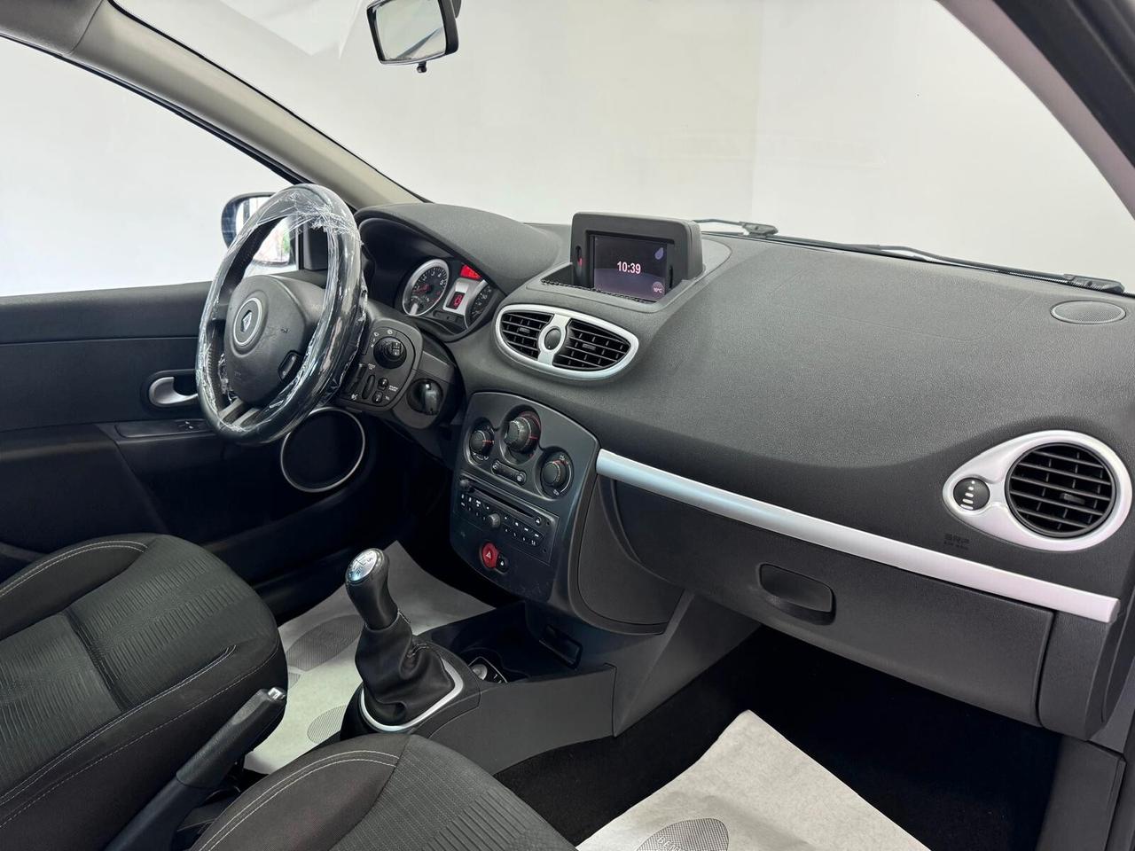 Renault Clio 1.2 16V 5 porte Dynamique