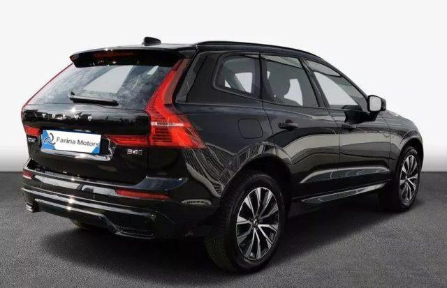 VOLVO XC60 B4 (d) AWD automatico Plus Dark N1Autocarro