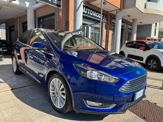 Ford Focus 1.5 TDCi 120 CV Titanium Navi-Tel-Wifi