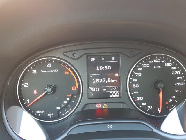 AUDI Q2 30 TDI S tronic Identity Black