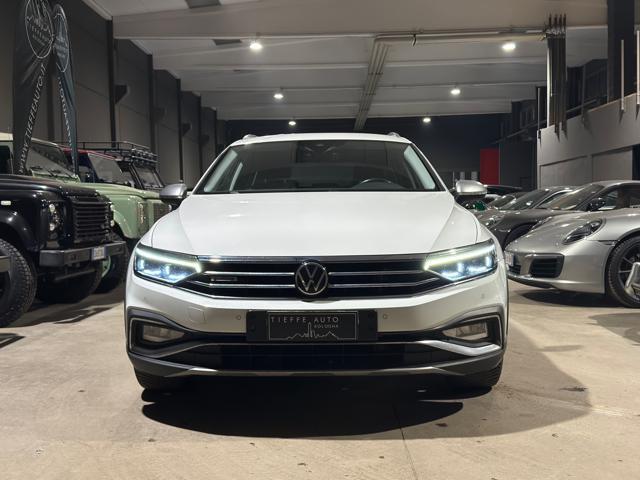 VOLKSWAGEN Passat Alltrack 2.0 TDI 200 CV 4MOTION DSG *IVA ESPOSTA*