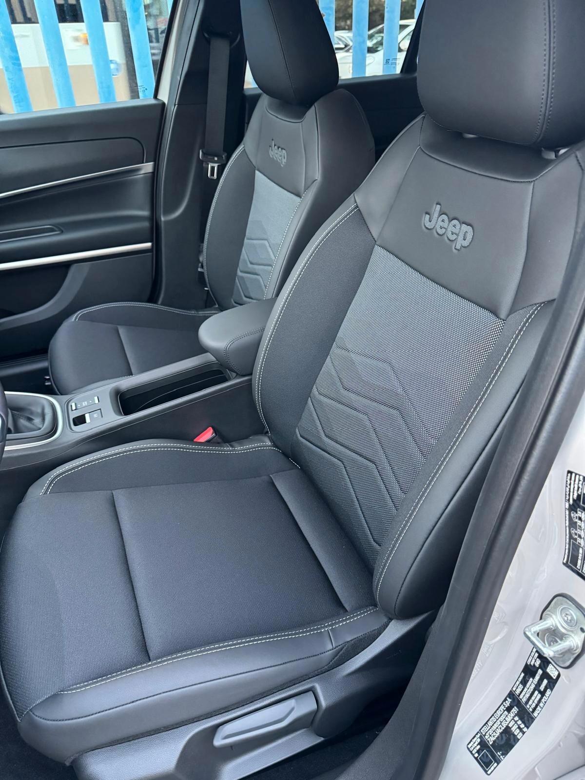 Jeep Avenger 1.2 Turbo 100 CV Summit