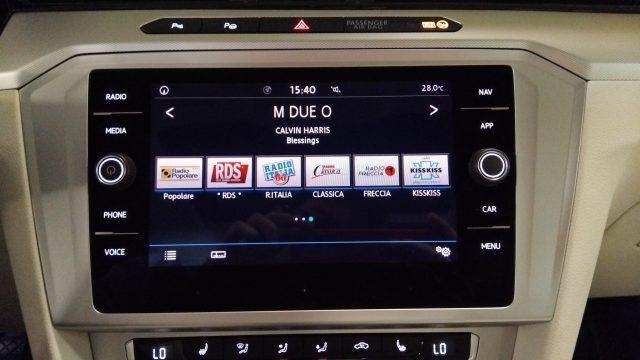 VOLKSWAGEN Passat Variant 2.0 TDI Business PELLE TETTO