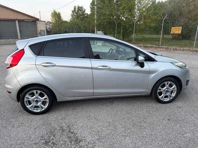 FORD Fiesta 1.5 TDCi 75CV 5p Titanium senza lavoro da fare