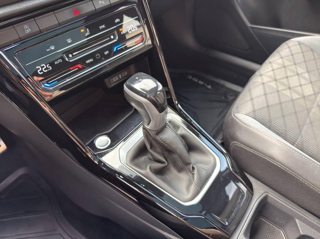 Volkswagen T-Roc 2.0 tdi R-Line 150cv dsg