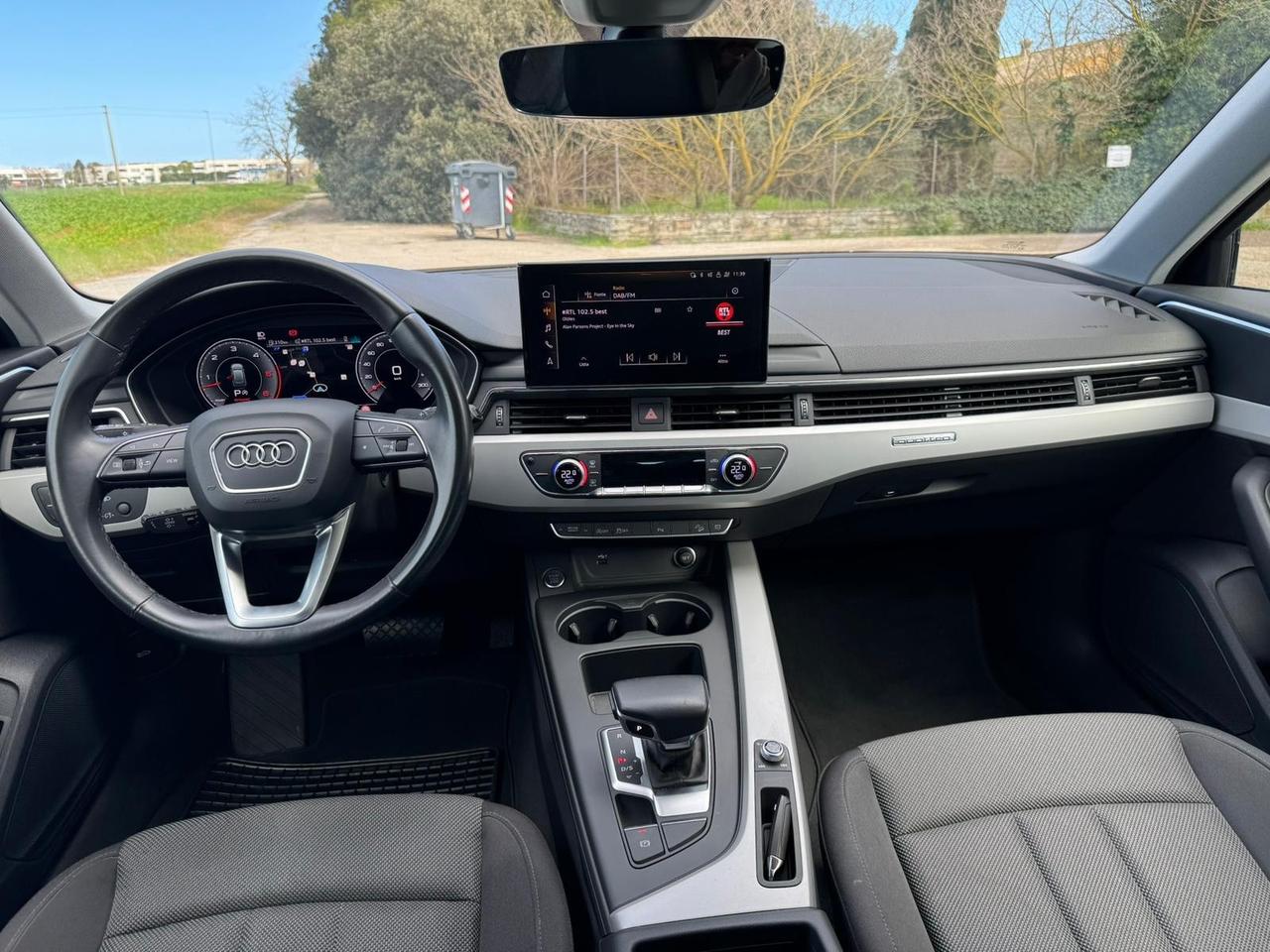 Audi A4 allroad 50 TDI tiptronic Identity Contrast