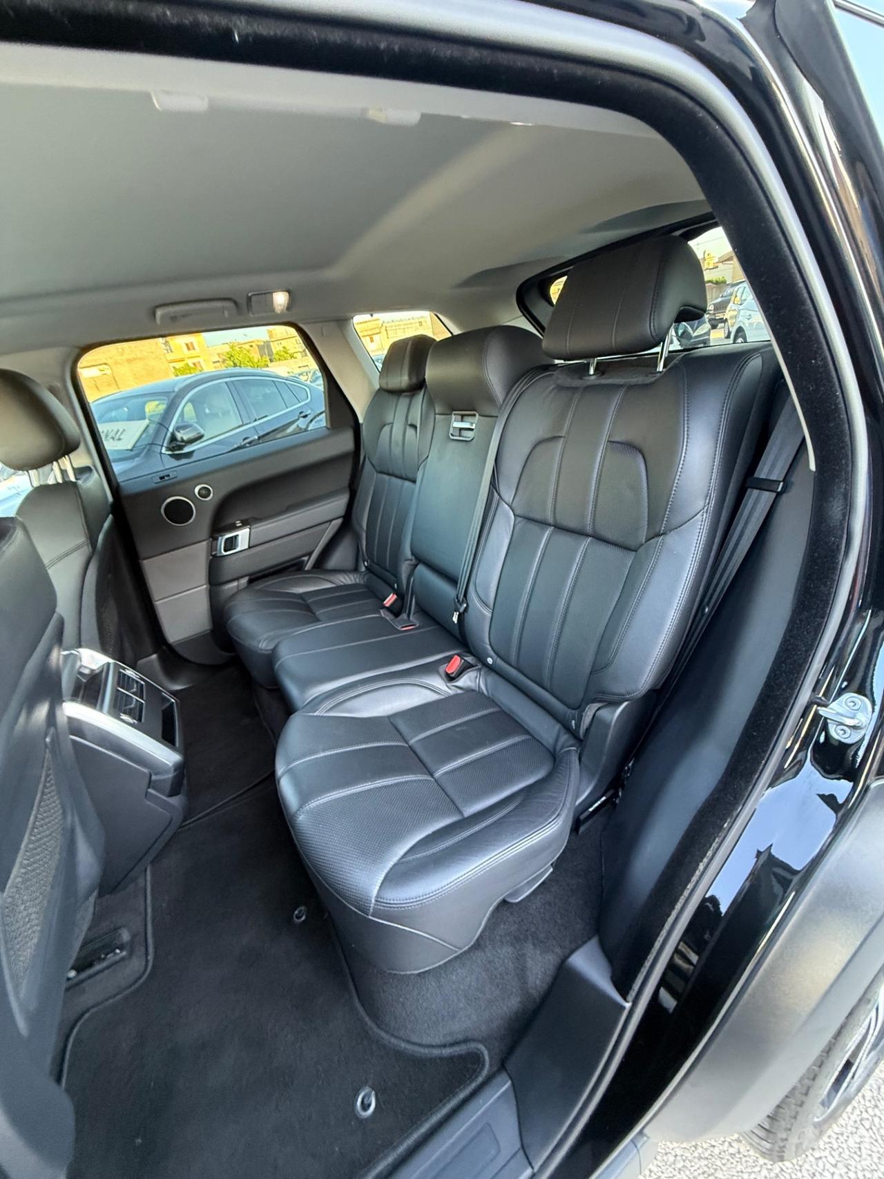 Land Rover Range Rover Sport 3.0 TDV6 HSE Autobiography