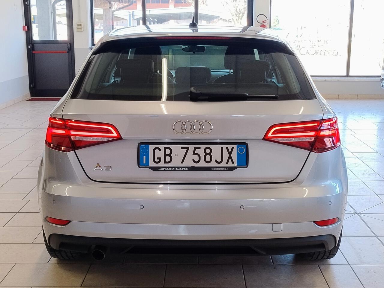 AUDI A3 SPORTBACK 30 1.6 TDI FULL LED ACC