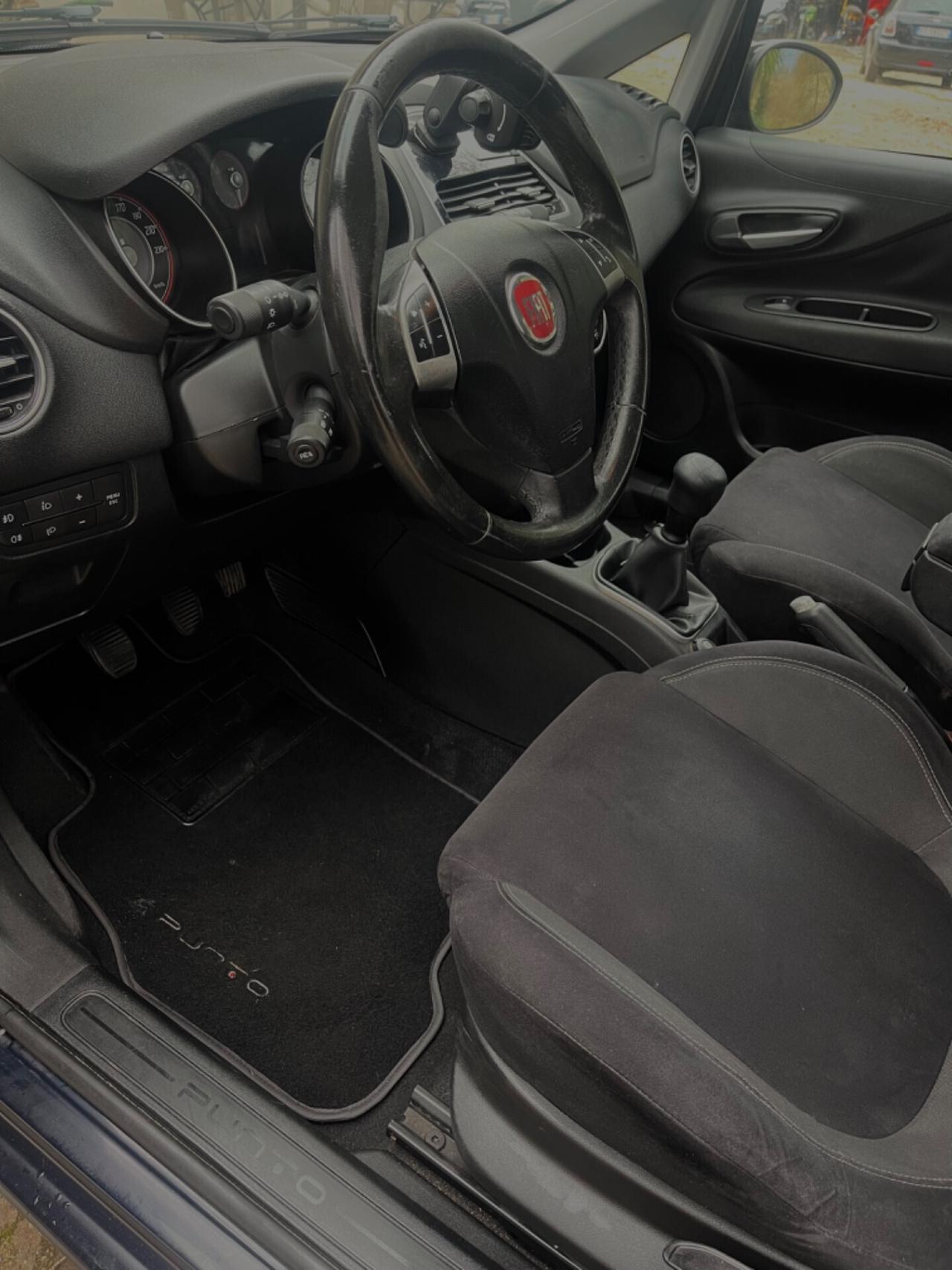 FIAT PUNTO EVO SPORT FULL 1.3 95CV NEOPATENTATI