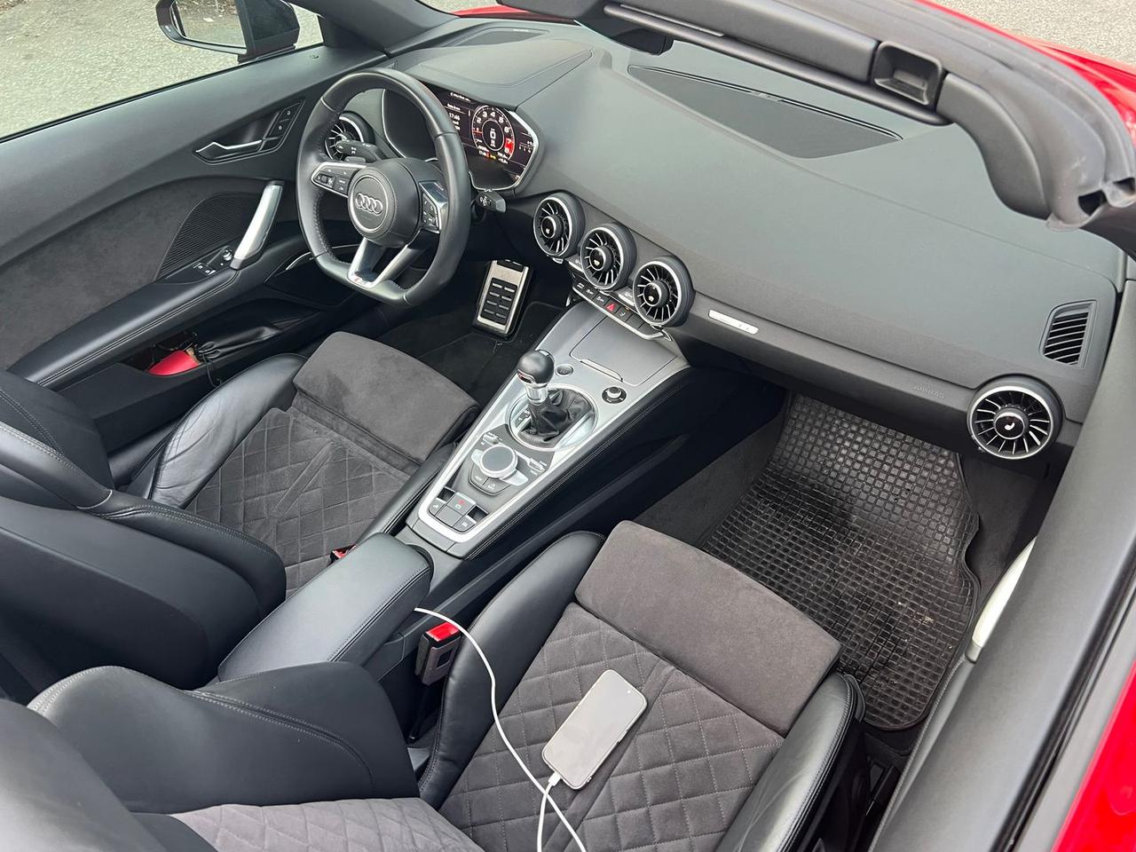 Audi TT S Line 2.0 TFSI #9771