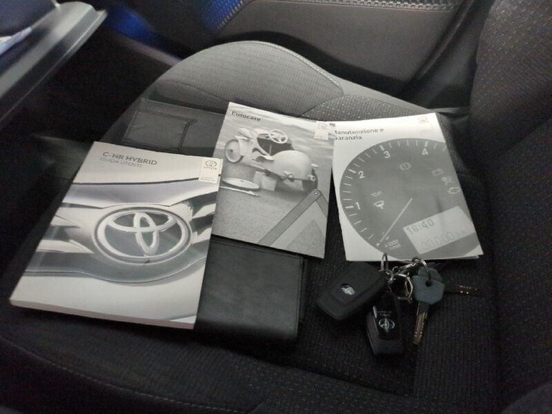 Toyota C-HR 1.8 Hybrid E-CVT Trend