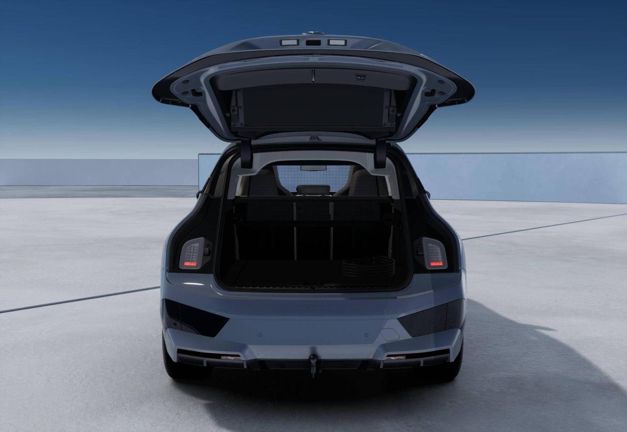 BMW iX xDrive50 Pacchetto Sportivo