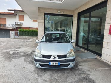 Renault Clio 1.4 16V cat 5 porte Privilège