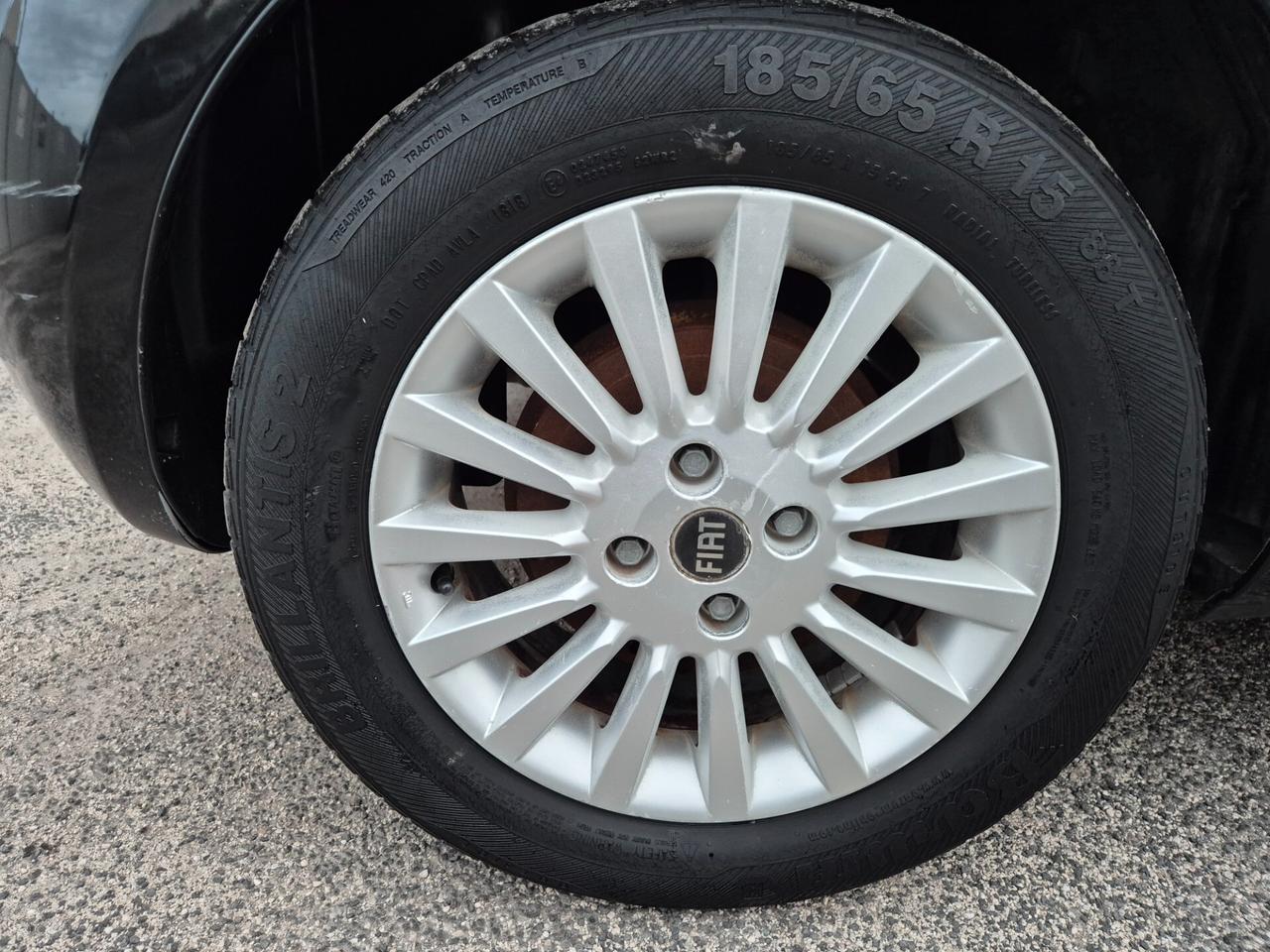 Fiat GRANDE PUNTO 1.3 MJT 90 CV 5 porte Dynamic