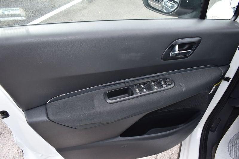 Peugeot 3008 1.6 8v HDi 115cv FAP Allure