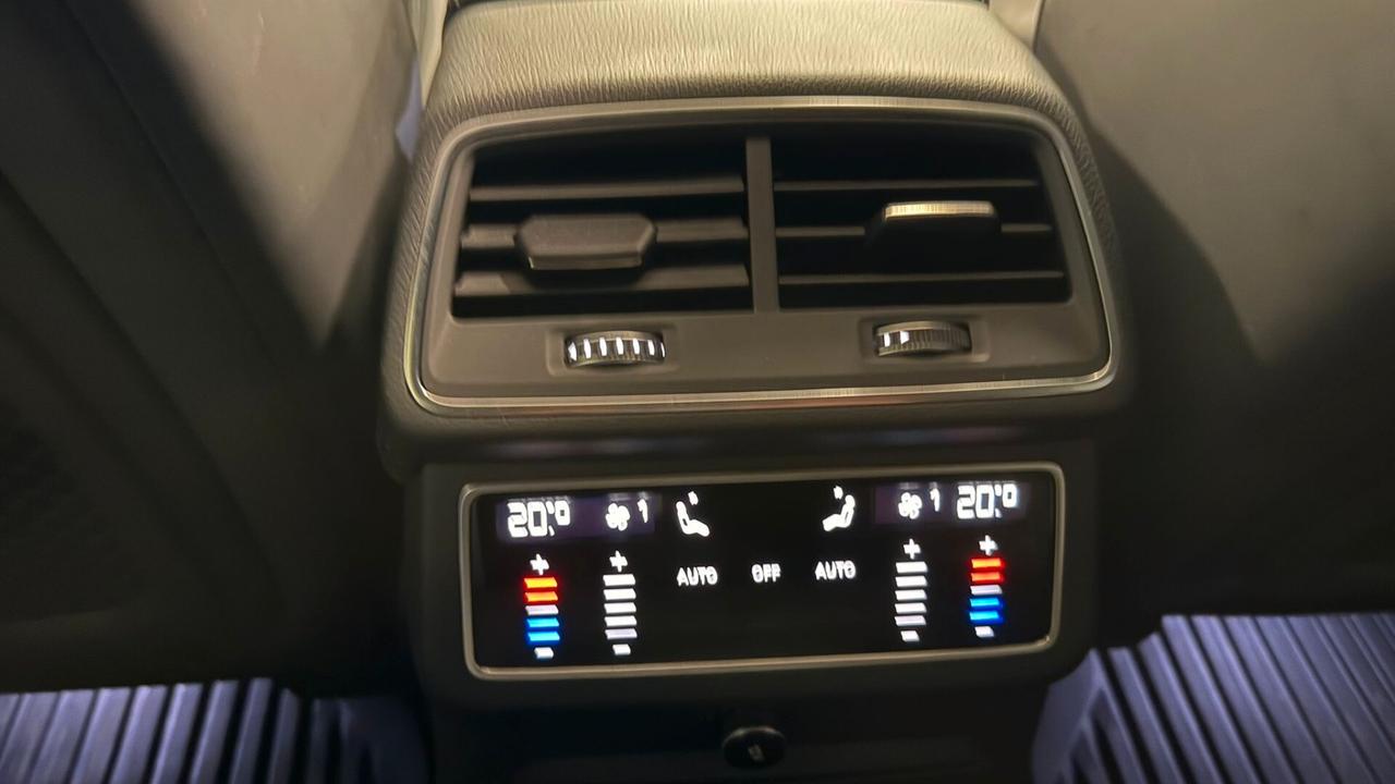 Audi RS6 RS 6 Avant 4.0 TFSI V8 quattro 2022