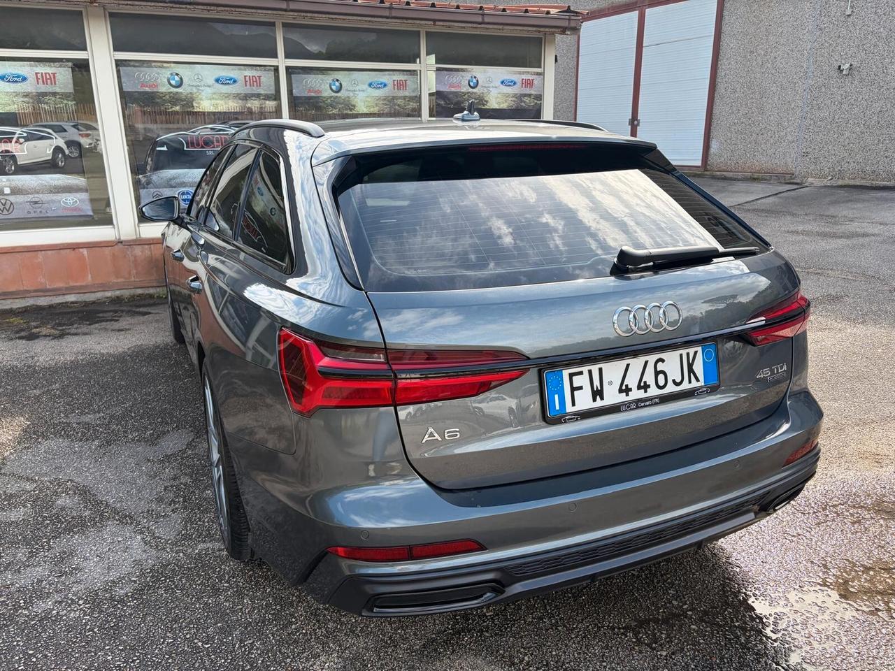 AUDI A6 AVANT 45 3.0 TDI V6 S-LINE QUATTRO!