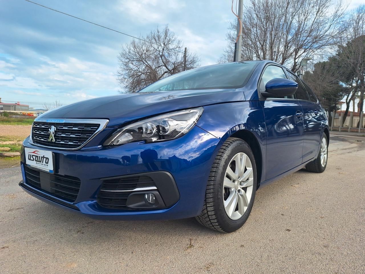 Peugeot 308 1.5 HDi 130 EAT8 SW Business 2018 NAVI