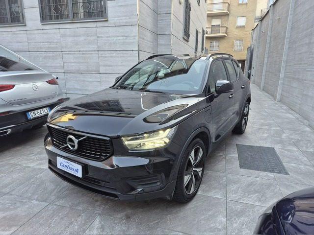 VOLVO XC40 T5 Recharge Plug-in Hybrid R-design