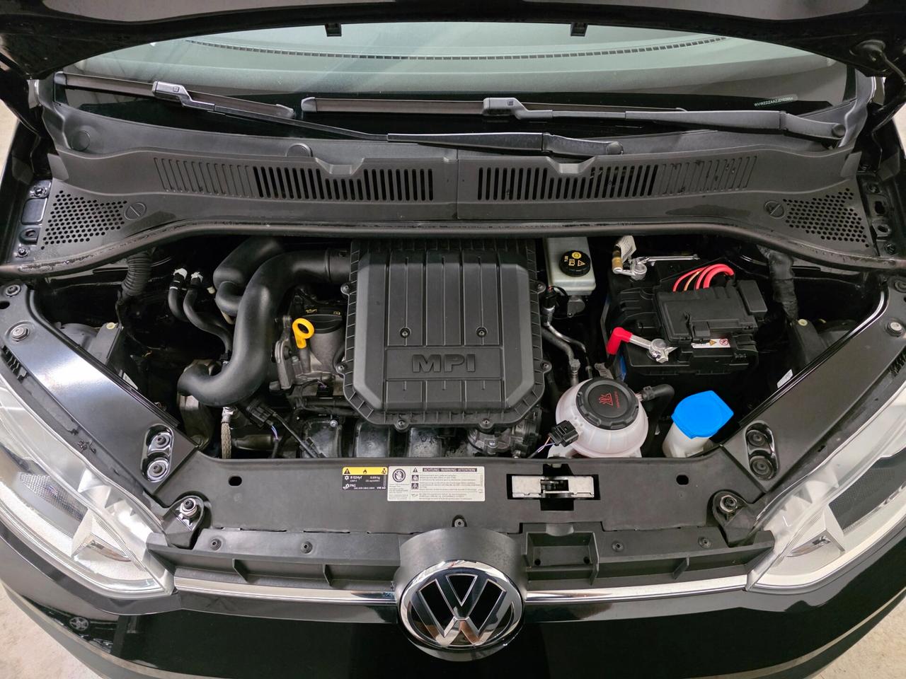 Volkswagen up! 1.0 75 CV NEOPATENTATI
