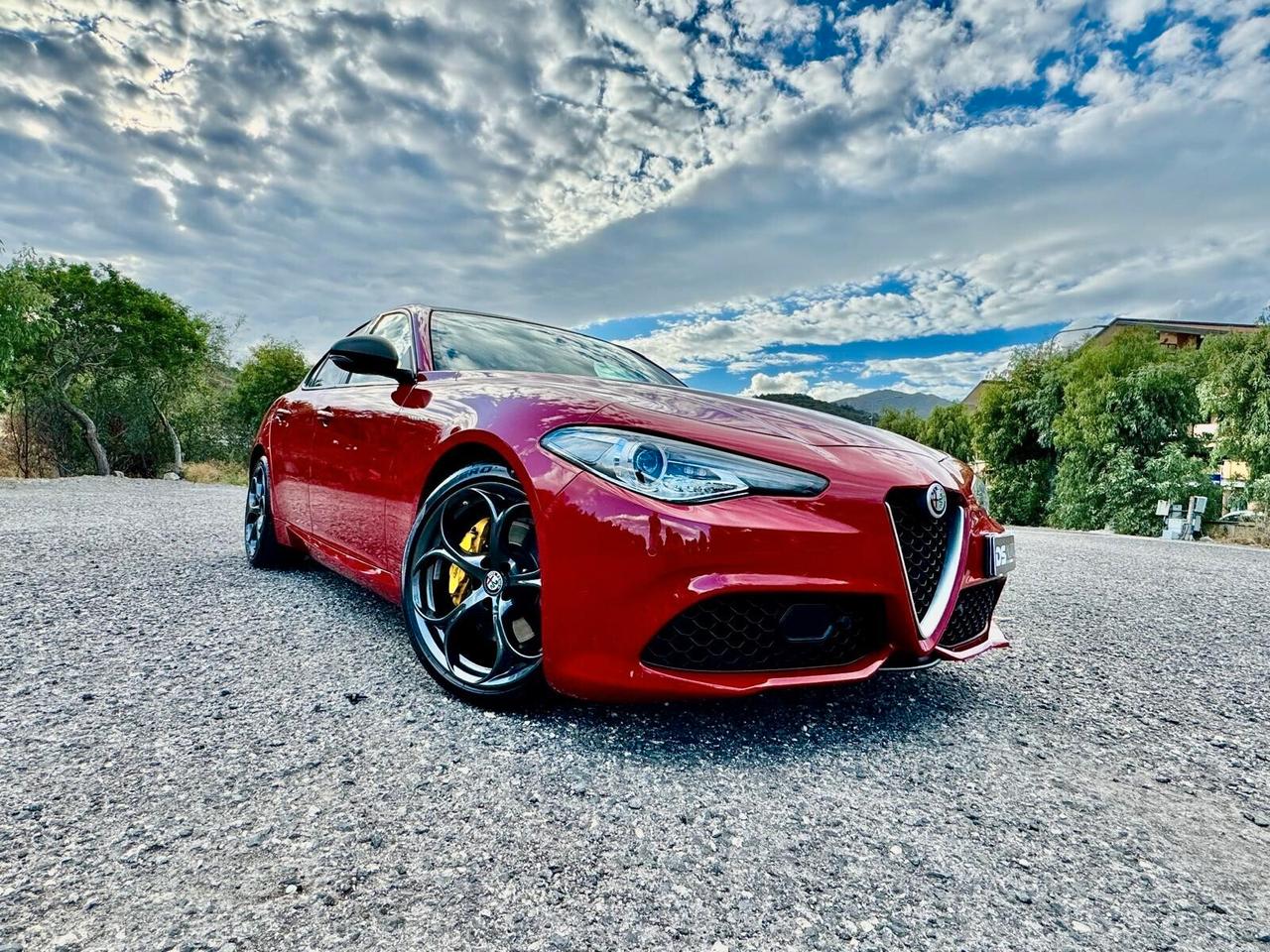 ALFA ROMEO GIULIA 2.2 TURBODIESEL 210 CV AT8 AWD Q4 VELOCE