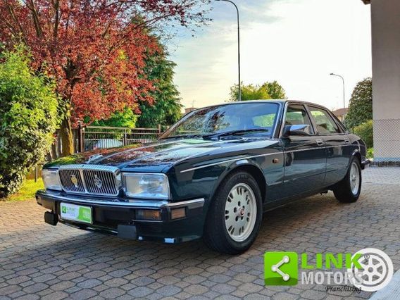 JAGUAR Daimler 4.0 automatic Majestic LWB