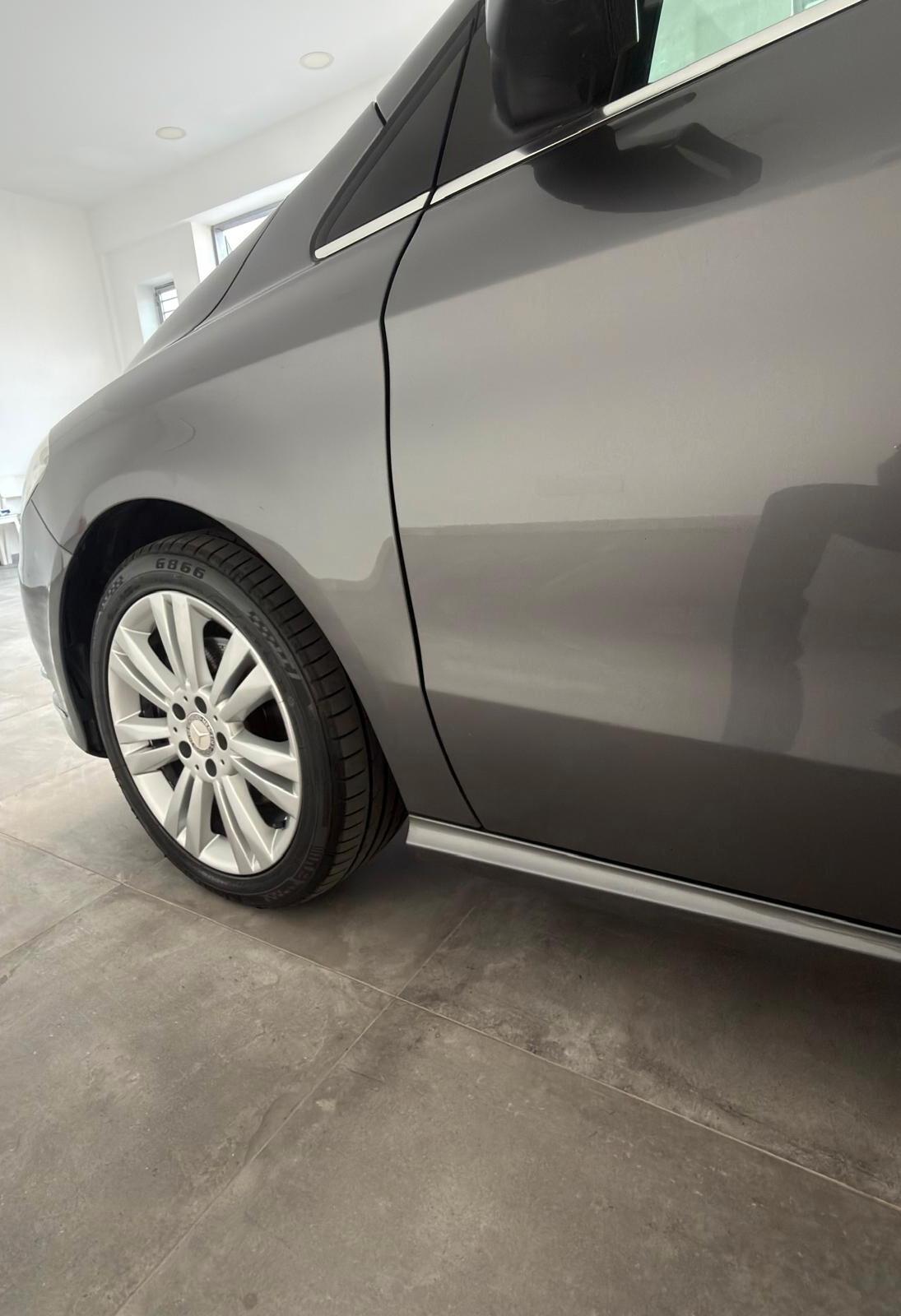Mercedes B 180 CDI Premium da Vetrina