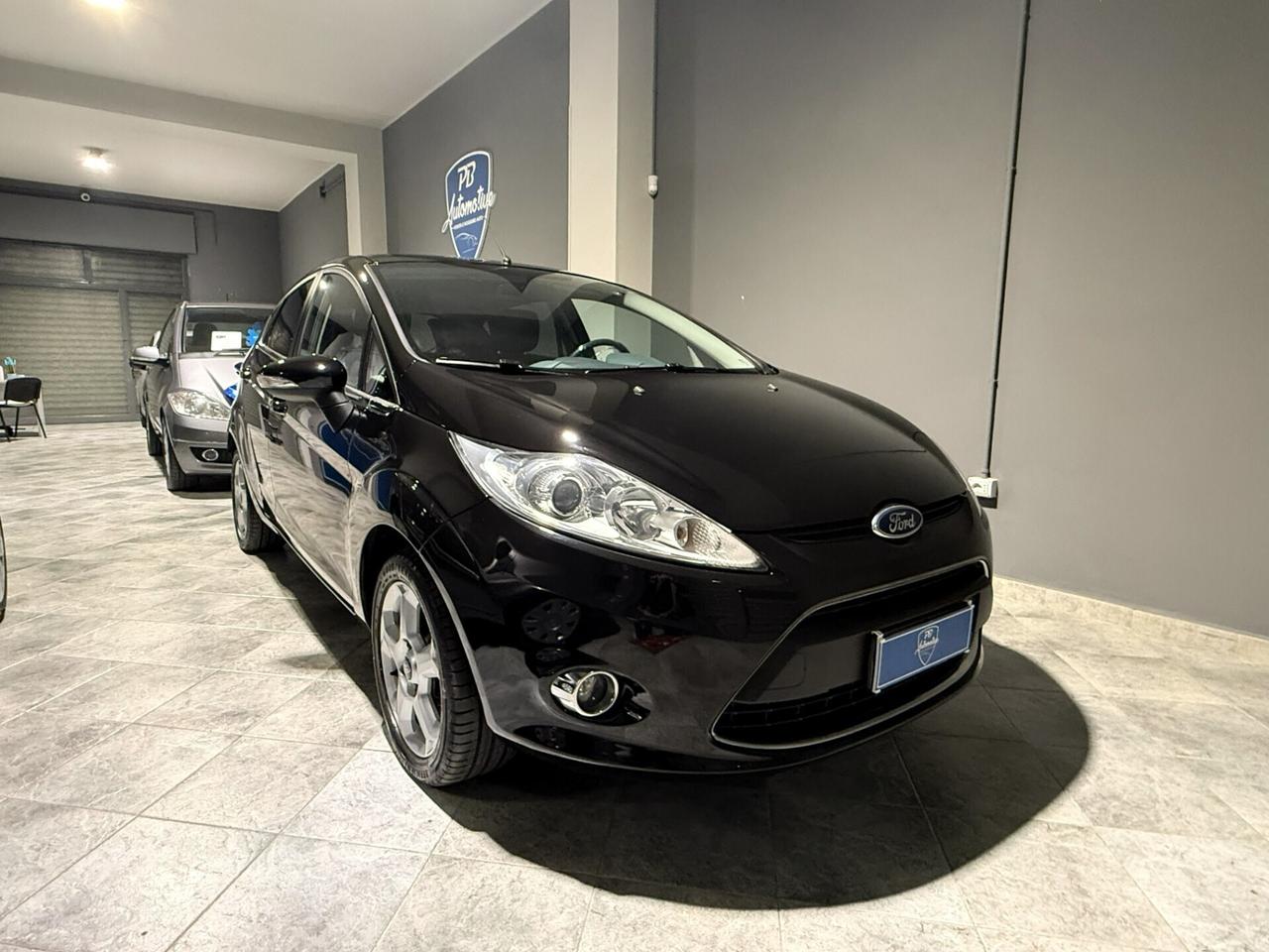 FORD FIESTA 1.6TDCI TITANIUM KEYLESS UNICO PROP.
