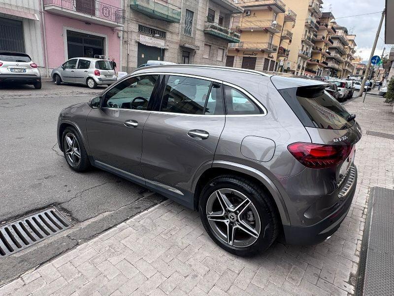 Mercedes-benz GLA 180 Automatic AMG Line Premium Plus