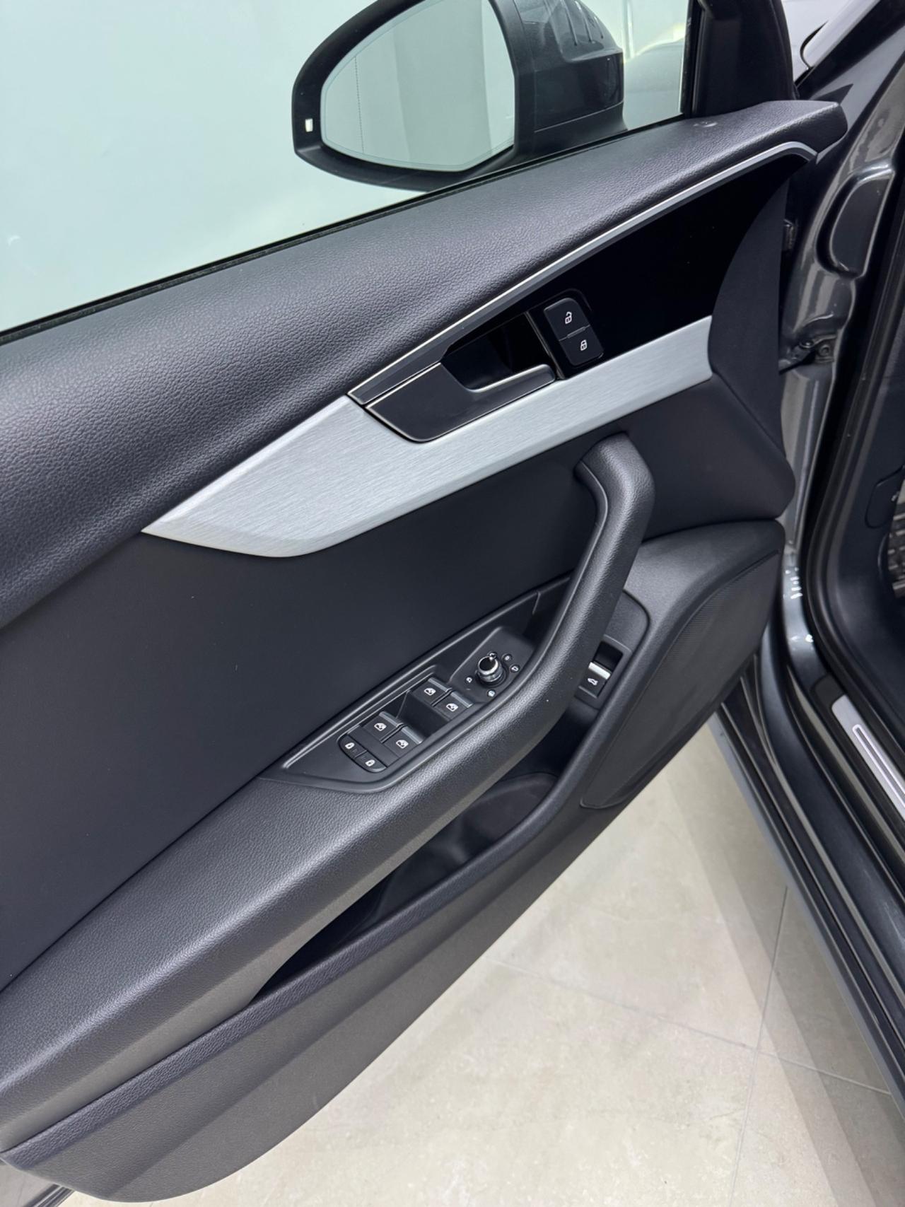 Audi A4 Avant 35 TDI/163 CV S tronic line edition