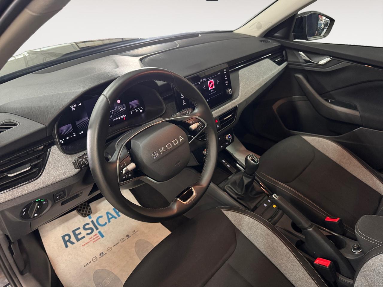 Skoda Kamiq 1.0 tsi Black Dots 115cv IVA ESPOSTA