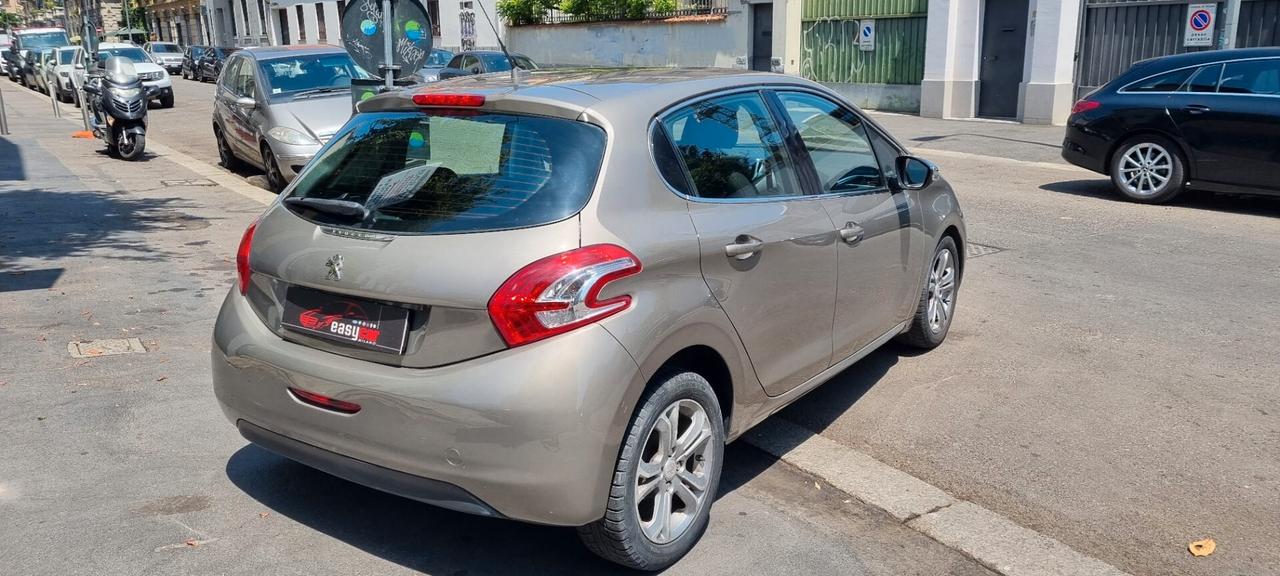 Peugeot 208 1.2 vti 12v Allure 5 porte
