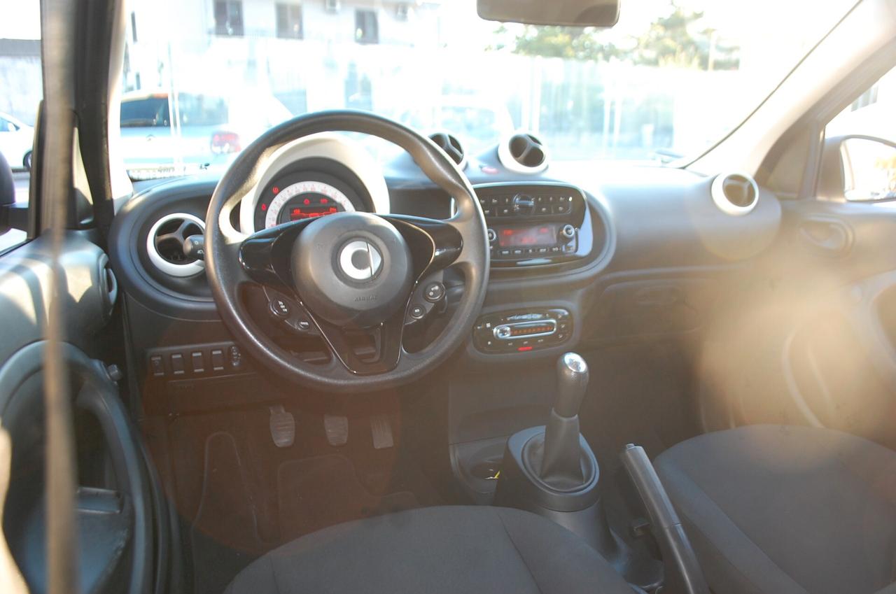 Smart ForFour 1.0 Urban 71CV Lega Clima USB