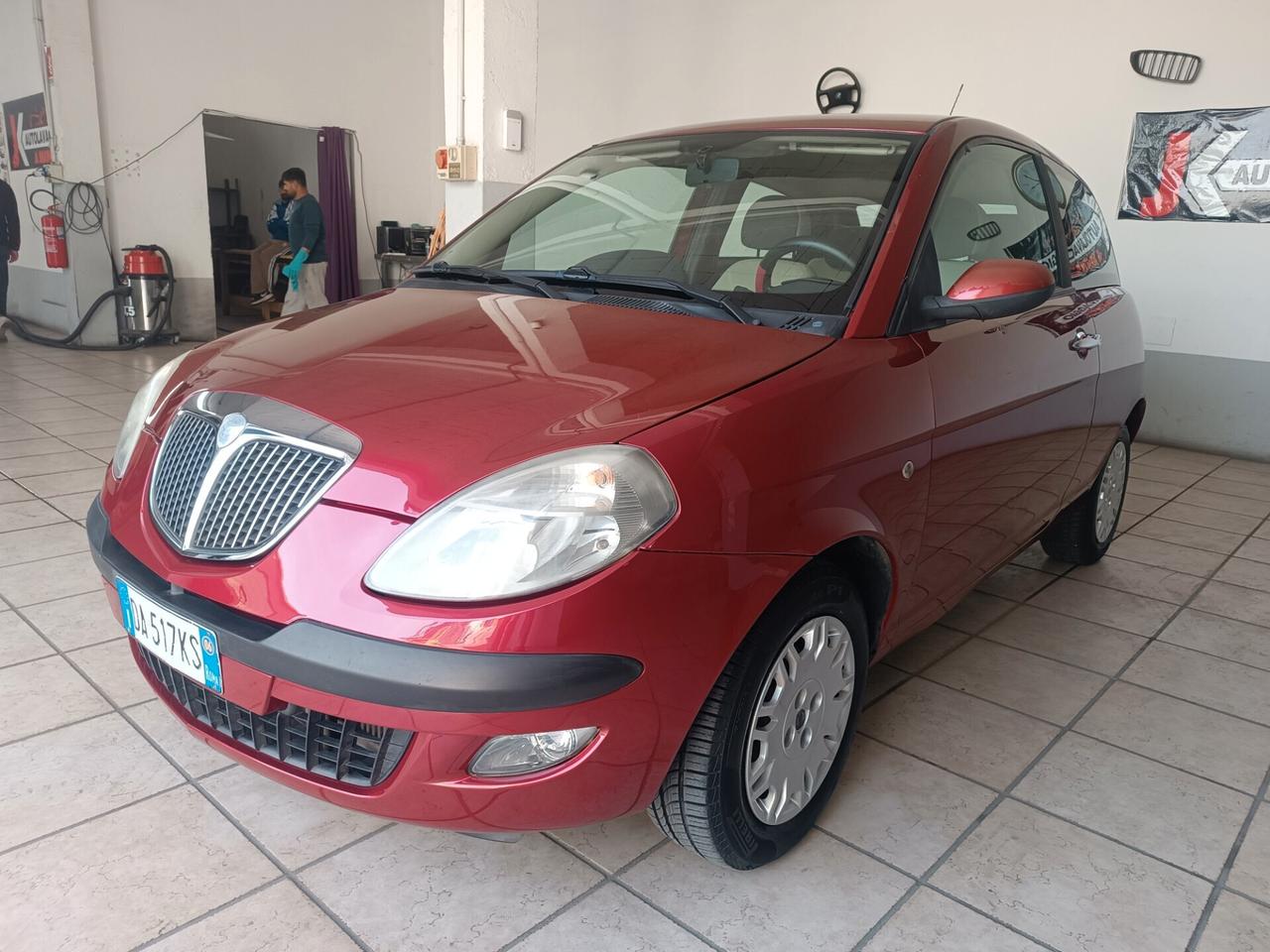 Lancia Ypsilon 1.3 diesel automatica