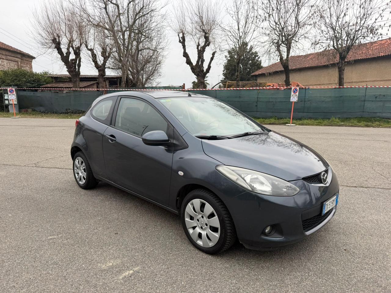 Mazda2 benzina