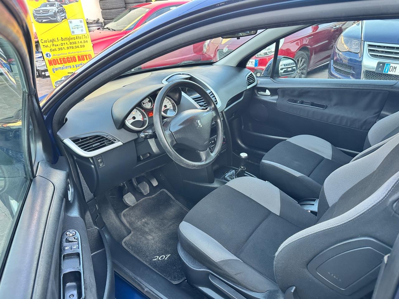 Peugeot 207 1.4 Benzina ok per neopatentati