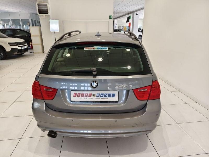 BMW Serie 3 320d CAT Touring xdrive Attiva*4x4*