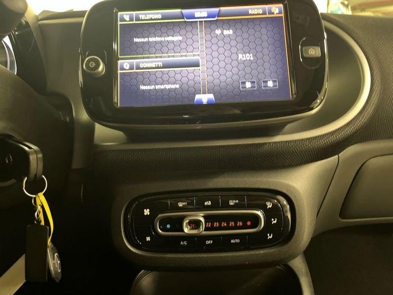 smart fortwo EQ cabrio Passion